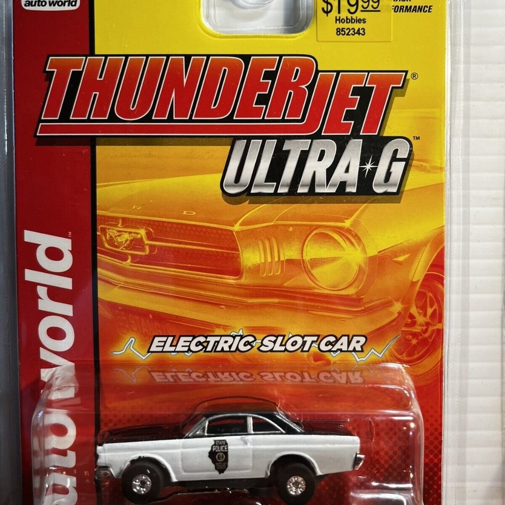 Sealed NEW Auto World 2021 Ultra G  67 Ford Fairlane Police Slot Car Thunder jet